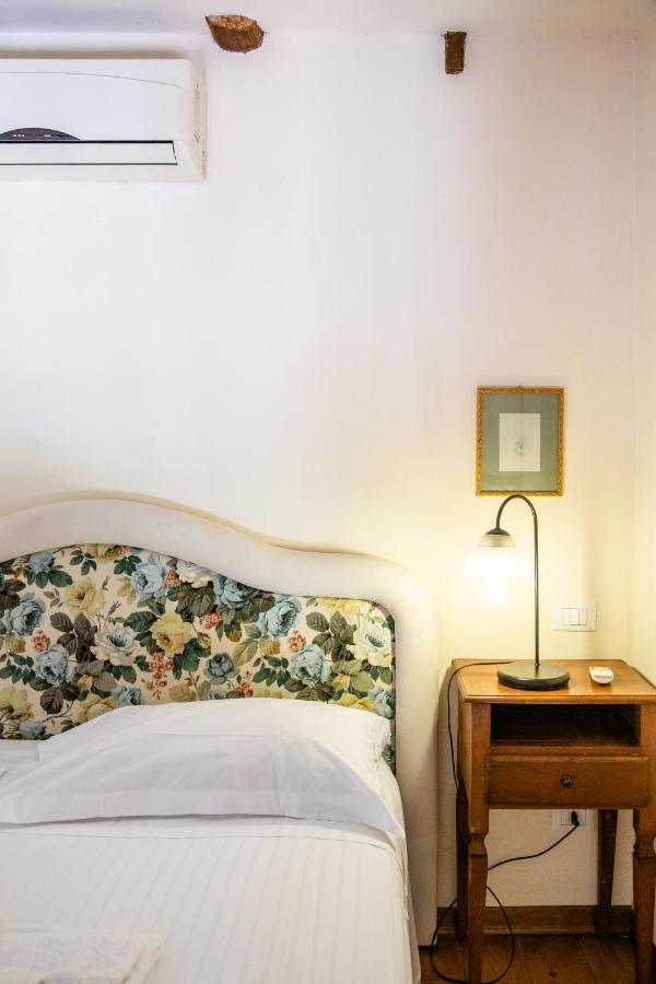 Tranquil Suite Near David Florenz Exterior foto