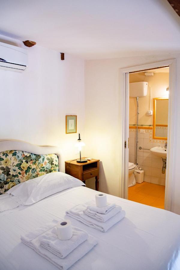 Tranquil Suite Near David Florenz Exterior foto